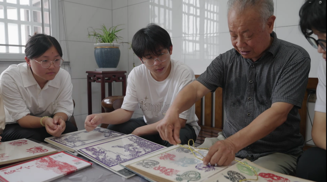 HA~X01U`MS}9UE_AT4UD%_6